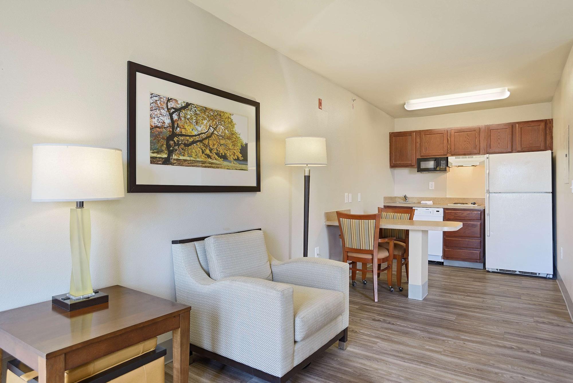 Extended Stay America Suites - Kansas City - Lenexa - 87Th St Overland Park Exteriör bild