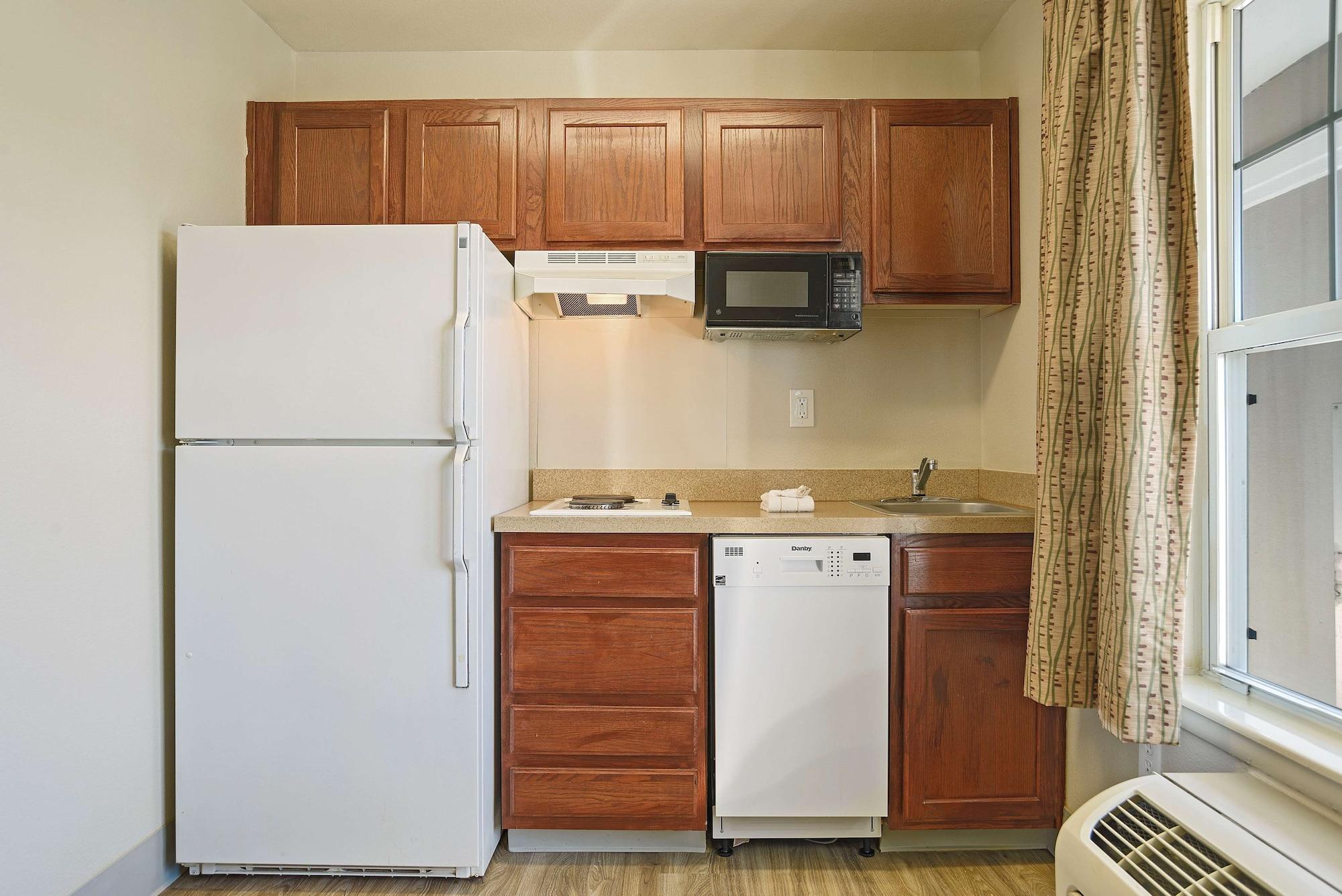 Extended Stay America Suites - Kansas City - Lenexa - 87Th St Overland Park Exteriör bild