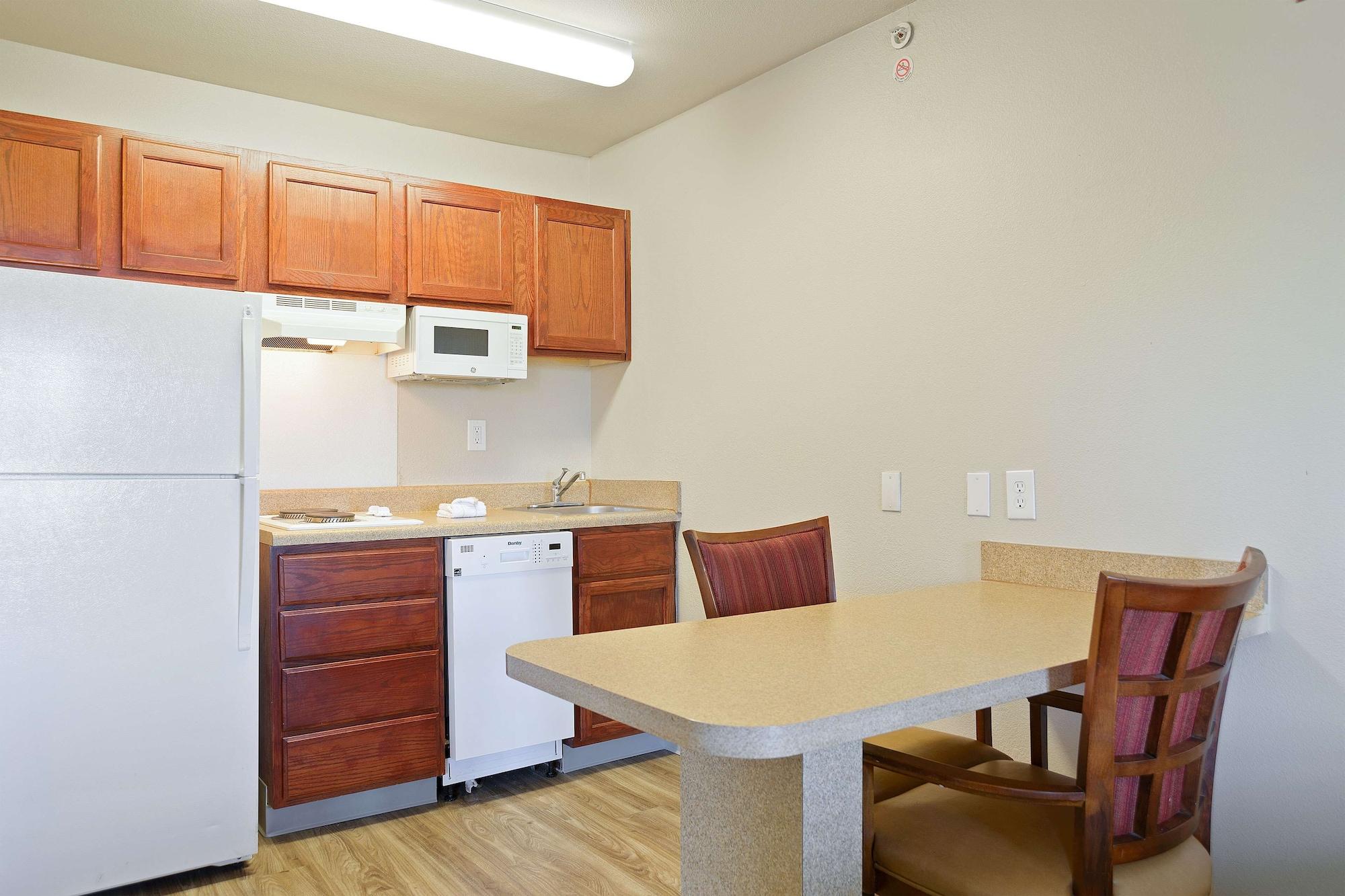 Extended Stay America Suites - Kansas City - Lenexa - 87Th St Overland Park Exteriör bild