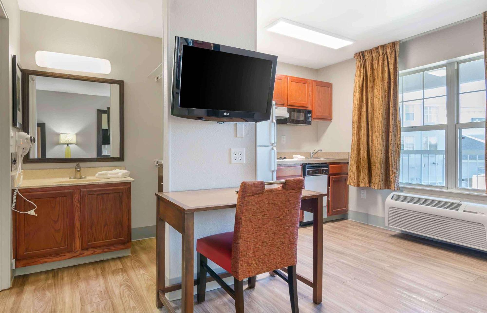 Extended Stay America Suites - Kansas City - Lenexa - 87Th St Overland Park Exteriör bild